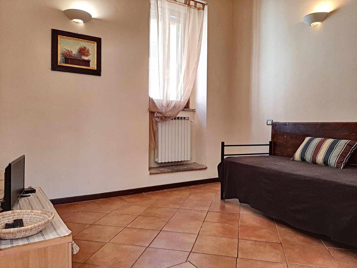 Ospitaci Appartamenti San Salvatore Foligno Kültér fotó